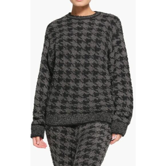 SKIMS Sweaters - SKIMS Cozy Knit Unisex Pullover in Houndstooth Onyx size Small